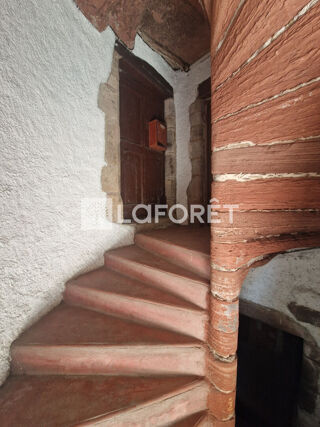  Appartement  vendre 8 pices 147 m