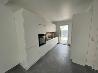  Appartement à louer 4 pièces 88 m²