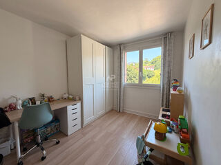  Appartement à louer 3 pièces 55 m²