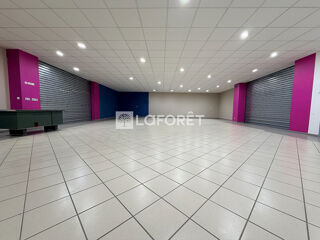  Immeuble � vendre 15 + pi�ces 552 m�
