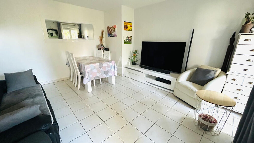 Vente Appartement T3 rez-de-jardin avec jardin 50 m², box fermé, centre-ville proche commodités Serris