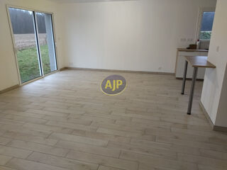  Maison à louer 5 pièces 104 m²