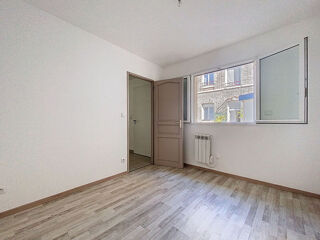  Appartement à louer 2 pièces 24 m²