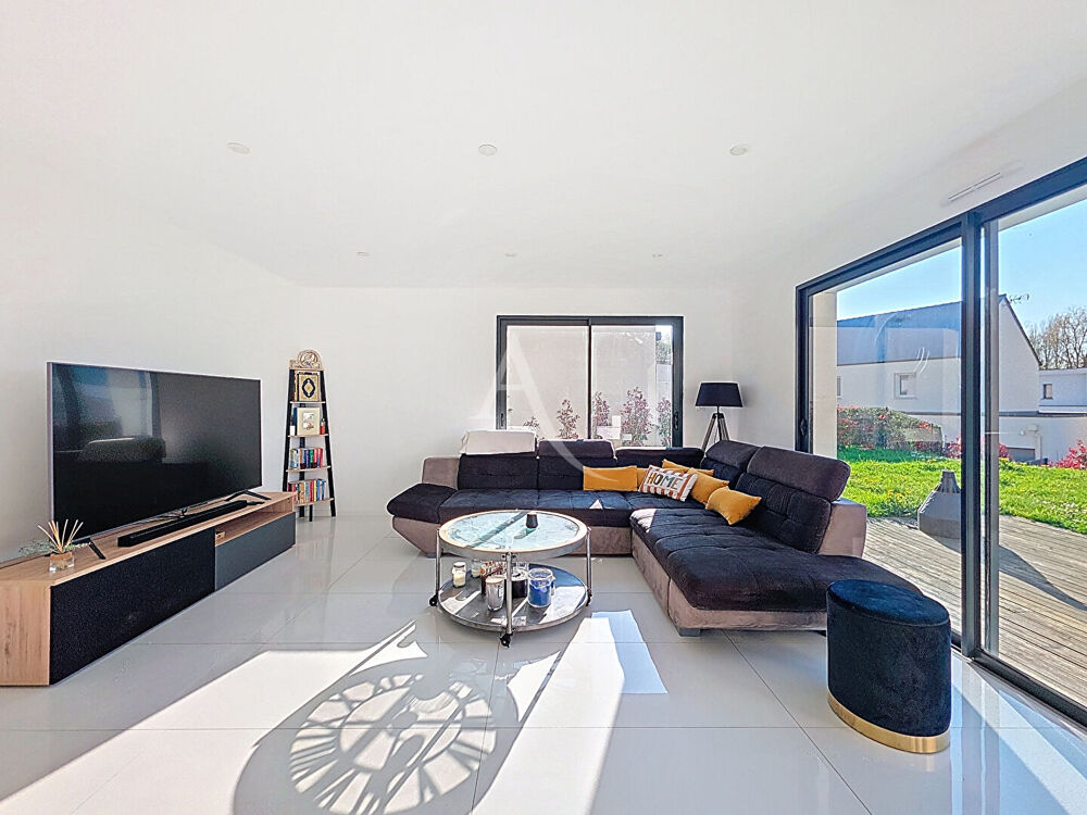 Jolie contemporaine de 121m² à Montreuil-Juigné