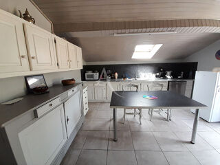  Maison  vendre 6 pices 140 m