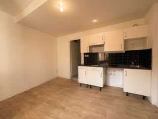  Appartement à louer 1 pièce 19 m²