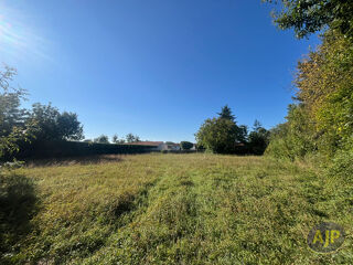  Terrain à vendre 1718 m²