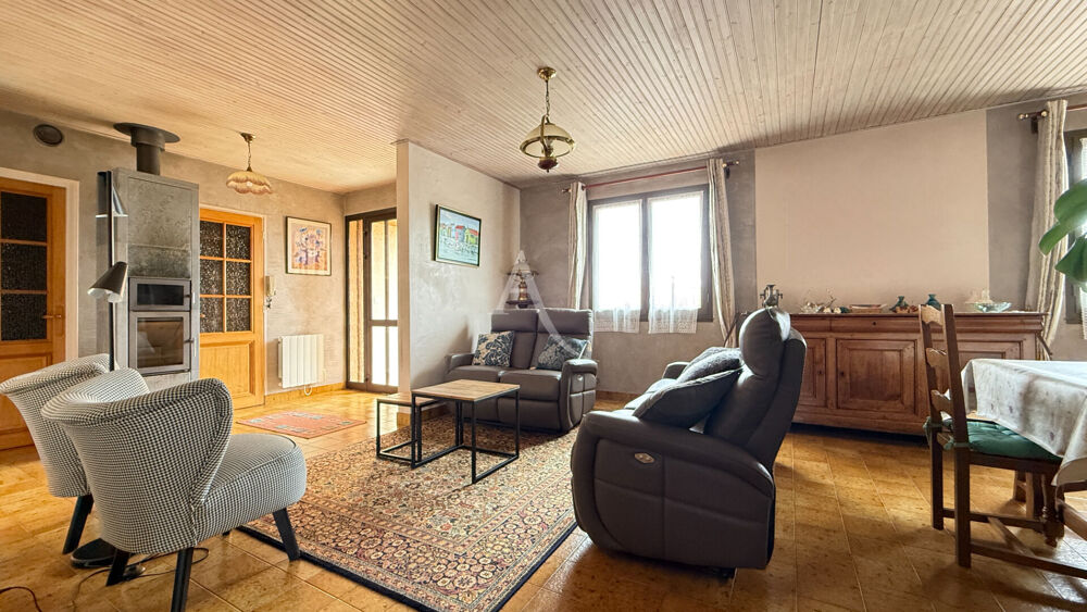 Vente Maison LA CHAIZE LE VICOMTE MAISON A VENDRE 6 pièces 128m² La chaize le vicomte