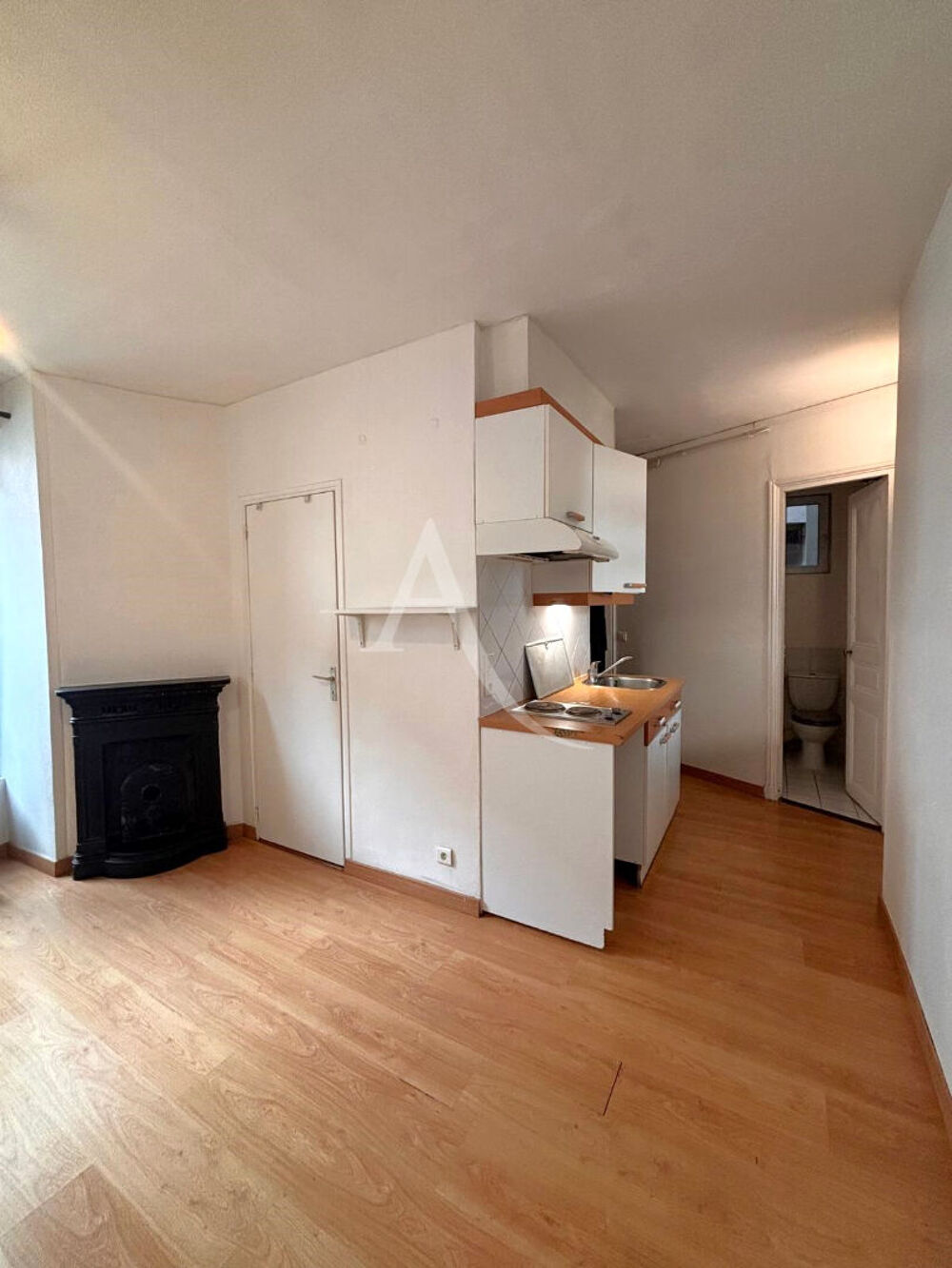 PARIS 11ème - Secteur Saint-Maur / Belleville - Appartement T2 - 30.10 m²