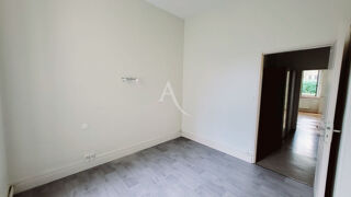  Appartement � louer 2 pi�ces 61 m�