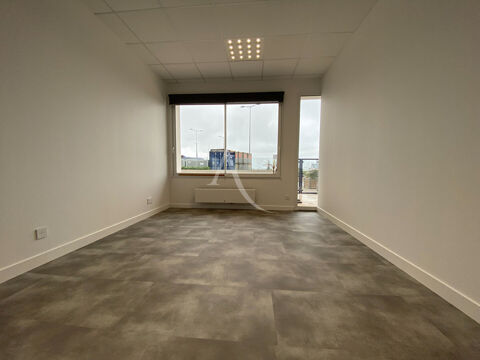   Local professionnel en plein centre de Fromentine 15.50 m² 