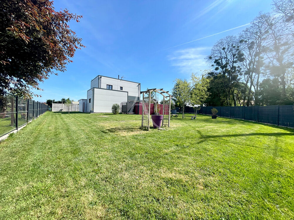 Vente Maison Monnaie - Maison 3 chambres  121 m2 - Monnaie