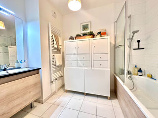  Appartement � vendre 4 pi�ces 74 m�