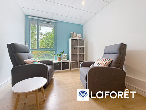   Local d'activité 1 bureau Bourgoin Jallieu 16,18 m2 