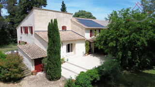  Maison à vendre 9 pièces 215 m²
