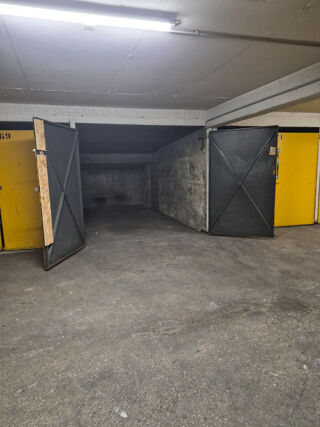 Vente Parking/Garage Box fermé 12.3m²  - 75012 - Proche Place Daumesnil Paris 12