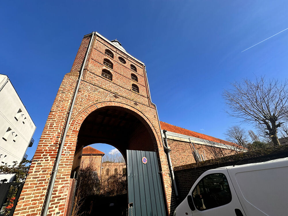 Ensemble immobilier à refaire sur noeux les mines