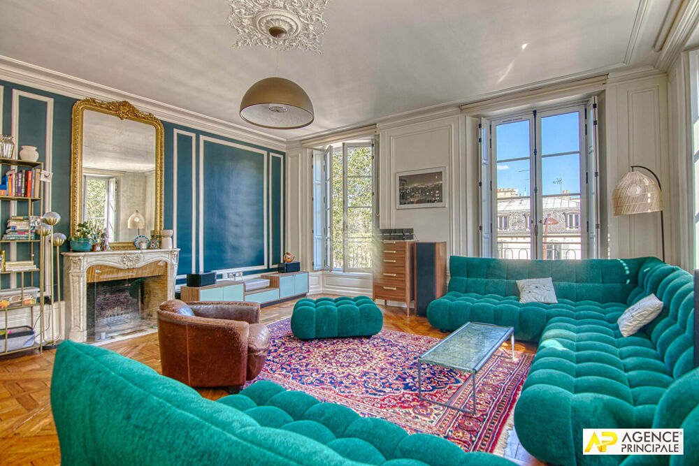 Vente Appartement Versailles Notre-Dame Appartement 5 pièces 142 m² situé au 3ème étage Versailles