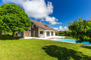  Maison � vendre 5 pi�ces 210 m�