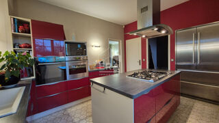  Maison  vendre 6 pices 190 m