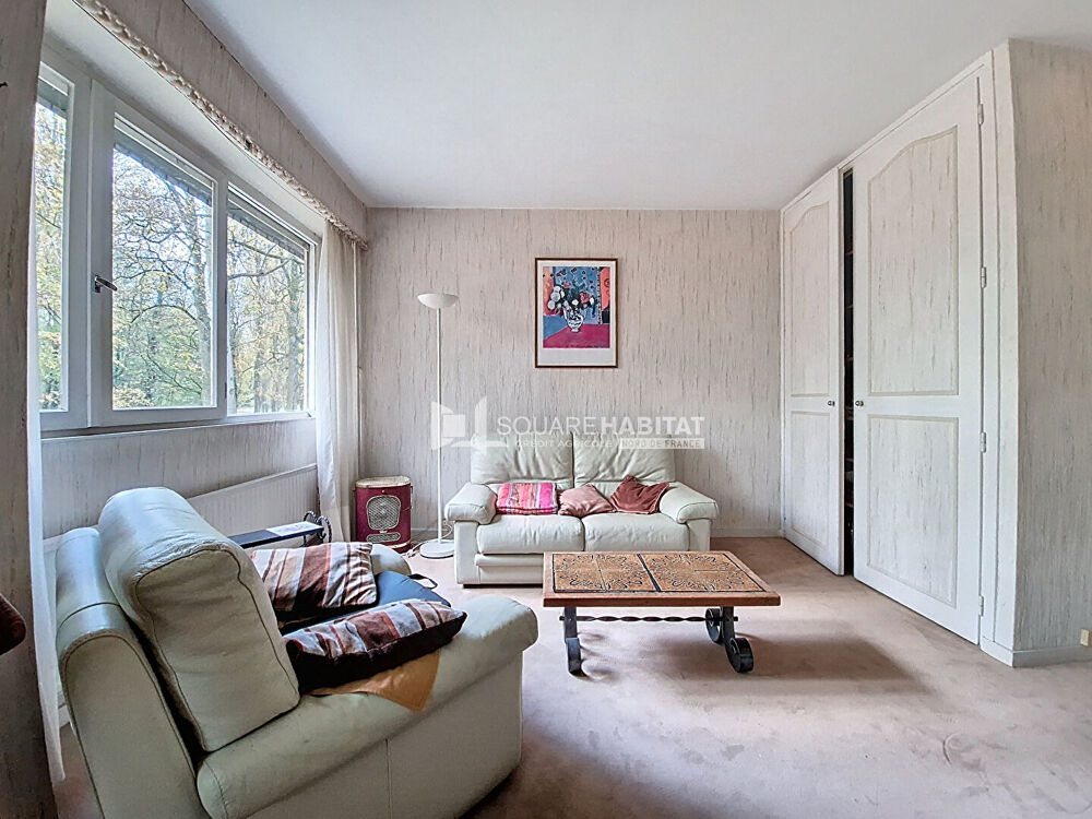 Vente Appartement Bel appartement de 91 m² offrant 3 chambres, avec beau potentiel, au sein d'une résidence sécurisée avec gardien.? Lys lez lannoy