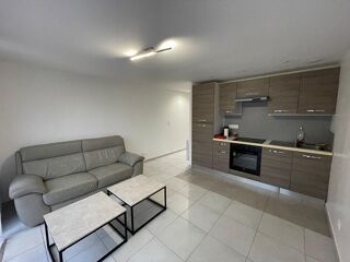  Appartement à louer 2 pièces 35 m²
