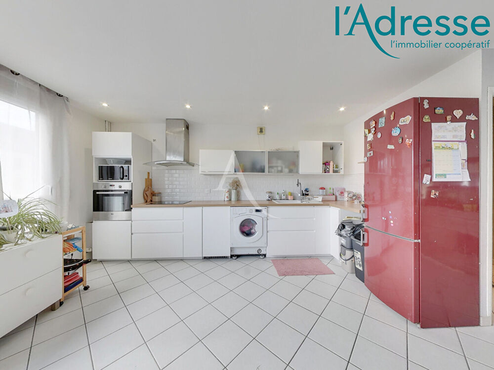Vente Appartement Appartement Noisy Le Grand 4 pièces 77 m2 Noisy le grand