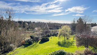  Maison à vendre 8 pièces 277 m²