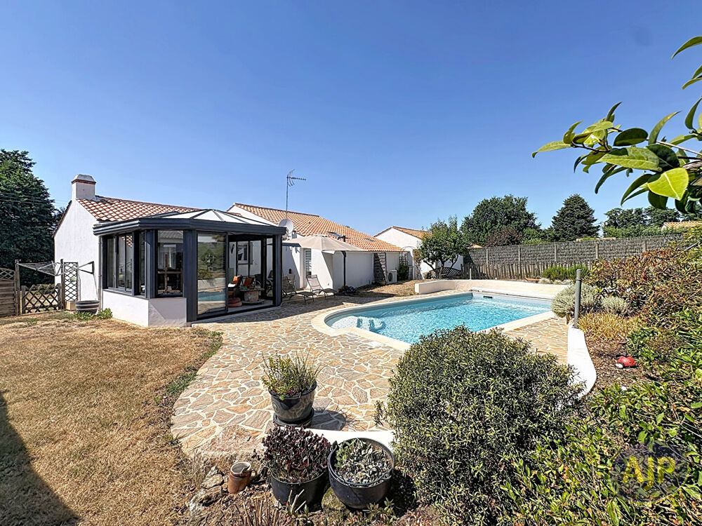 Maison 5 pièces 136 m² · à Challans · 136 m² · 362 000 €