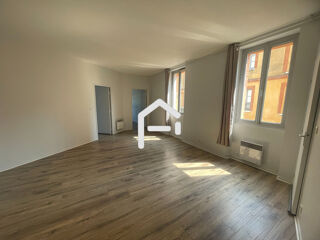  Appartement à louer 2 pièces 58 m²