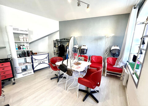 POUSSAN, fonds de commerce 37m² 30000 34560 Poussan