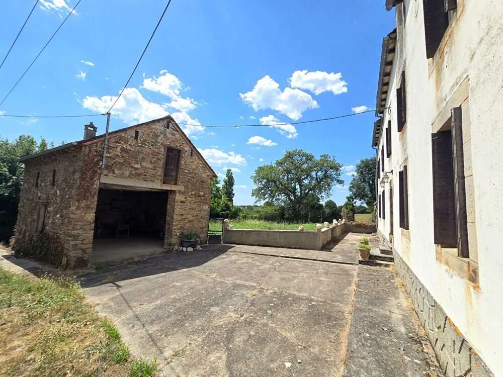 Vente Maison Corps de ferme avec maison, appartement et dépendances - Durenque Durenque
