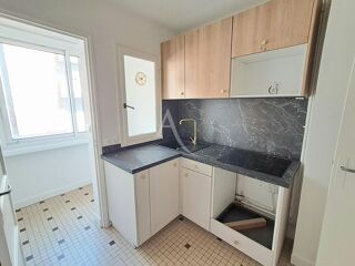  Appartement à louer 3 pièces 53 m²