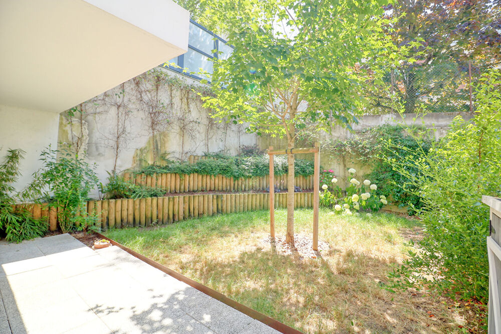 ANTONY - Superbe 5 pièces en rez-de-jardin dans une résidence de standing