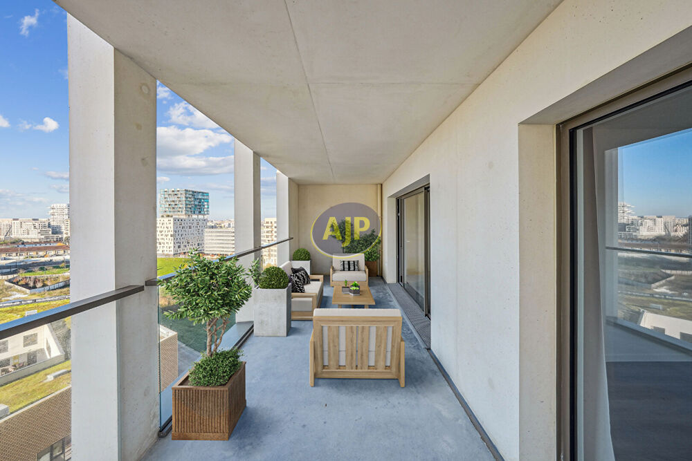 BORDEAUX - APT NEUF DE 5 PIECES
