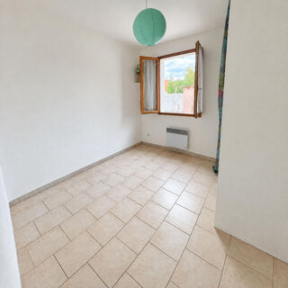  Maison à louer 4 pièces 80 m²