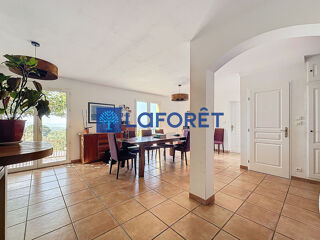  Maison  vendre 7 pices 157 m