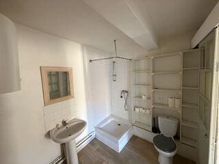 Location Appartement Appartement  2 pièces de 36.05 m² centre ville LE BEAUSSET Le beausset
