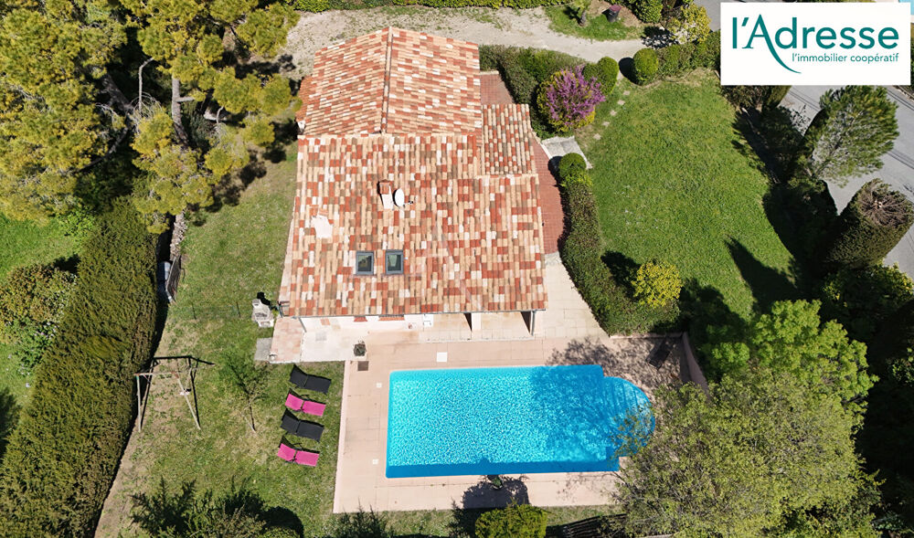 Vente Maison Villa Montauroux 4 pièces 110 m2 Piscine chauffée Montauroux
