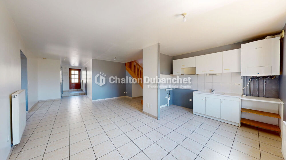 VILLEMONTAIS (42) -maison 94 m2 avec garage, terrain et dépendances