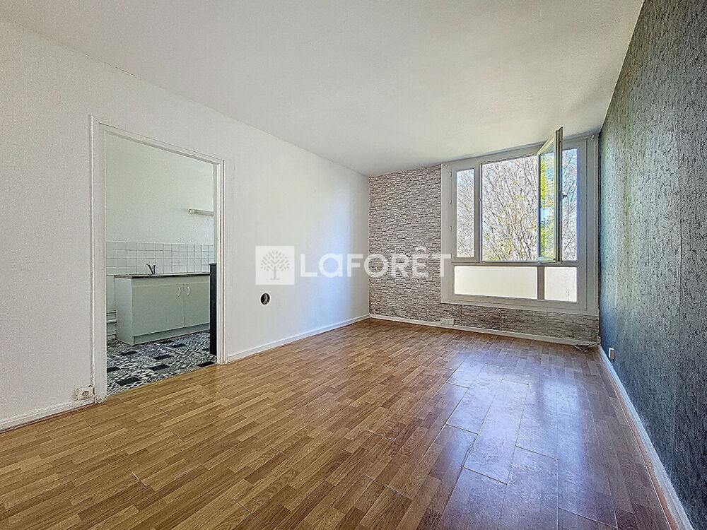 Appartement T2 - 42 m2 - résidence sécurisée avec parking - St Pierre lès Elbeuf