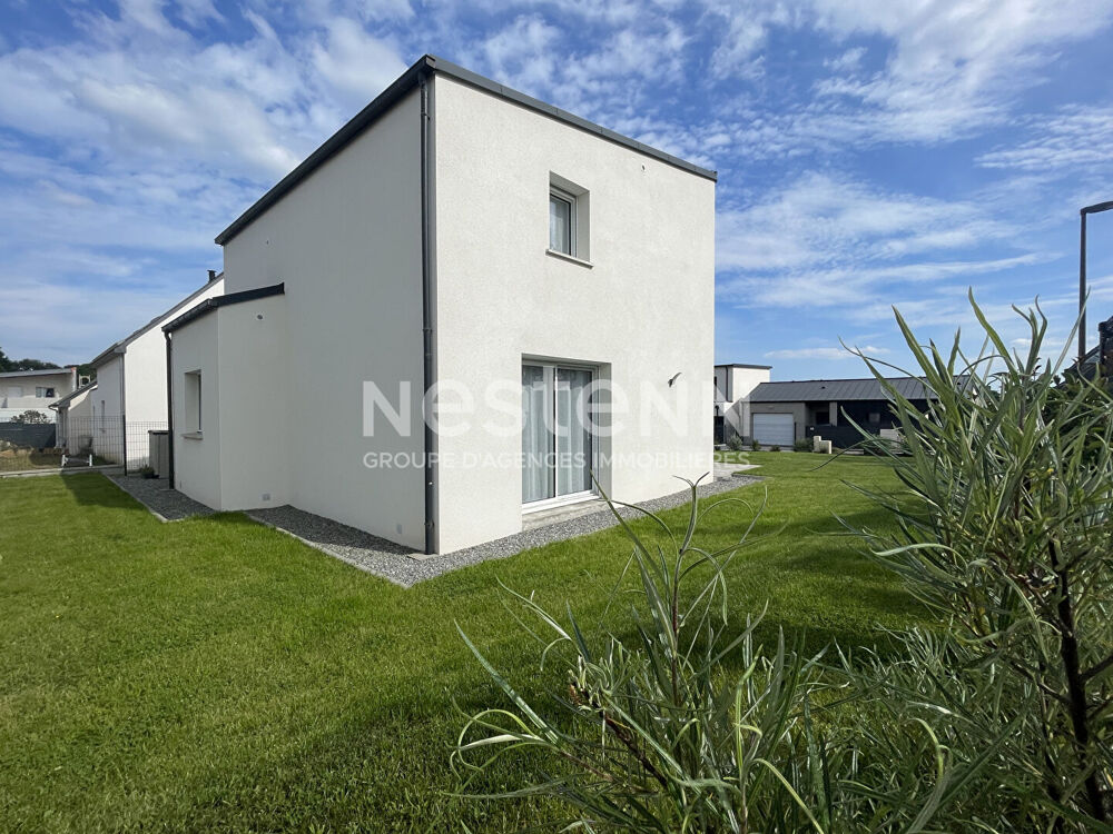 Maison à vendre Sulniac de 2023, 4 chambres, à deux pas des commodités, vie de plain pied