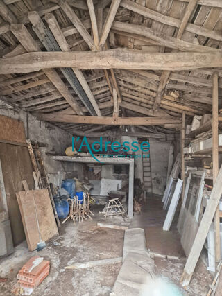  Remise / Grange � vendre 1 pi�ce 60 m� Montrevault sur evre