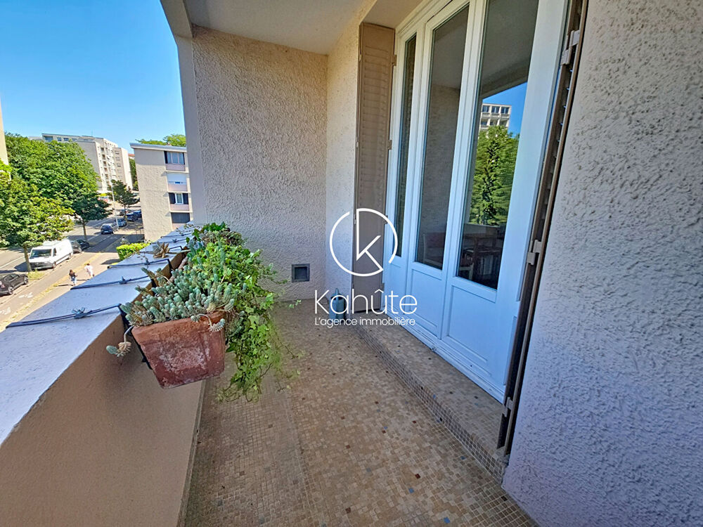 Saint irénée, Tout proche Saint Just Lyon 3 pièce(s) 58.6 m2 avec balcon