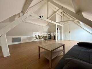  Appartement à louer 2 pièces 33 m²