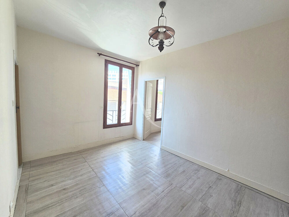 Vente Appartement Appartement Ivry Sur Seine 2 pièce(s) 29,74 m2 Ivry sur seine
