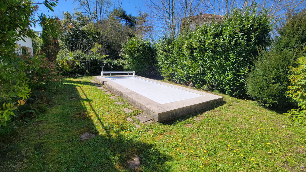 Vente Maison Maison Pau 6 pièce(s) 136 m2 Gelos