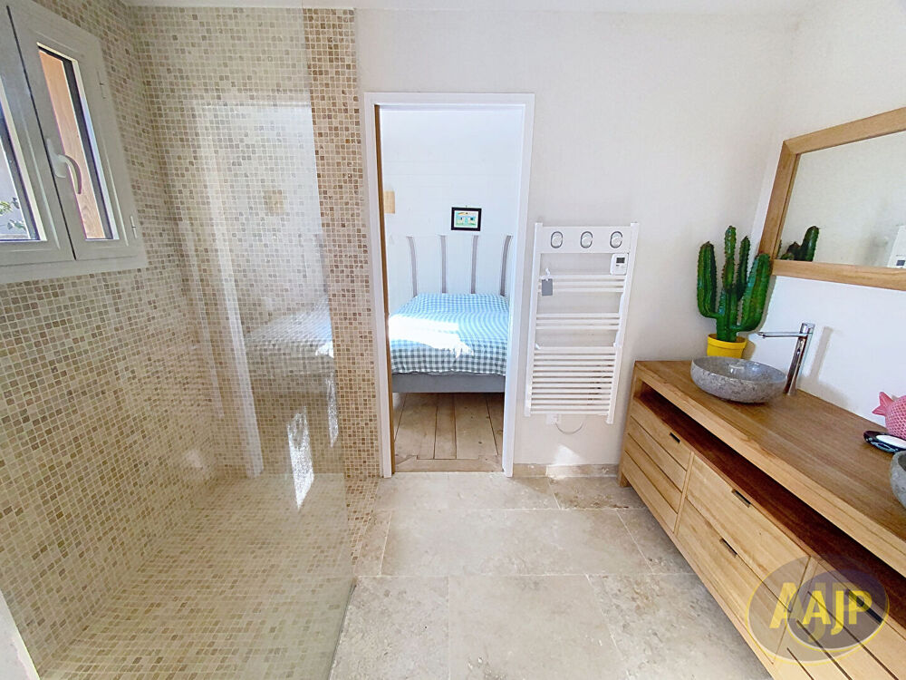 � vendre  Maison Ar�s (33740)