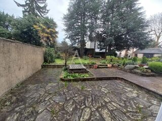  Appartement à louer 2 pièces 37 m²