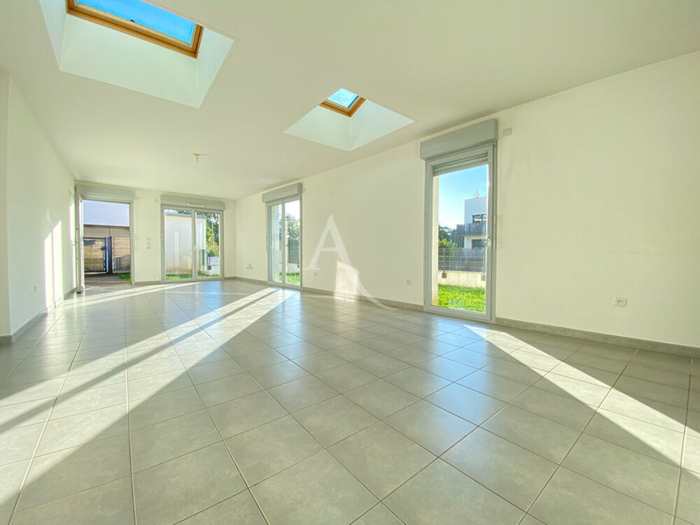 Maison a louer nantes - 4 pièce(s) - 103 m2 - Surfyn